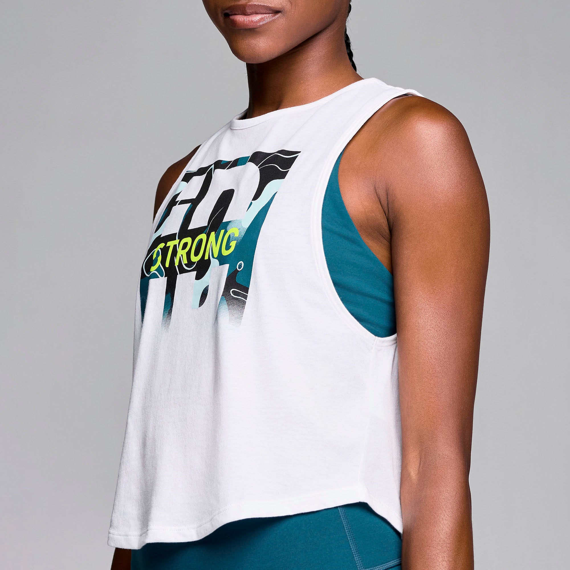 Koszulka na ramiączkach crop STRONG iD