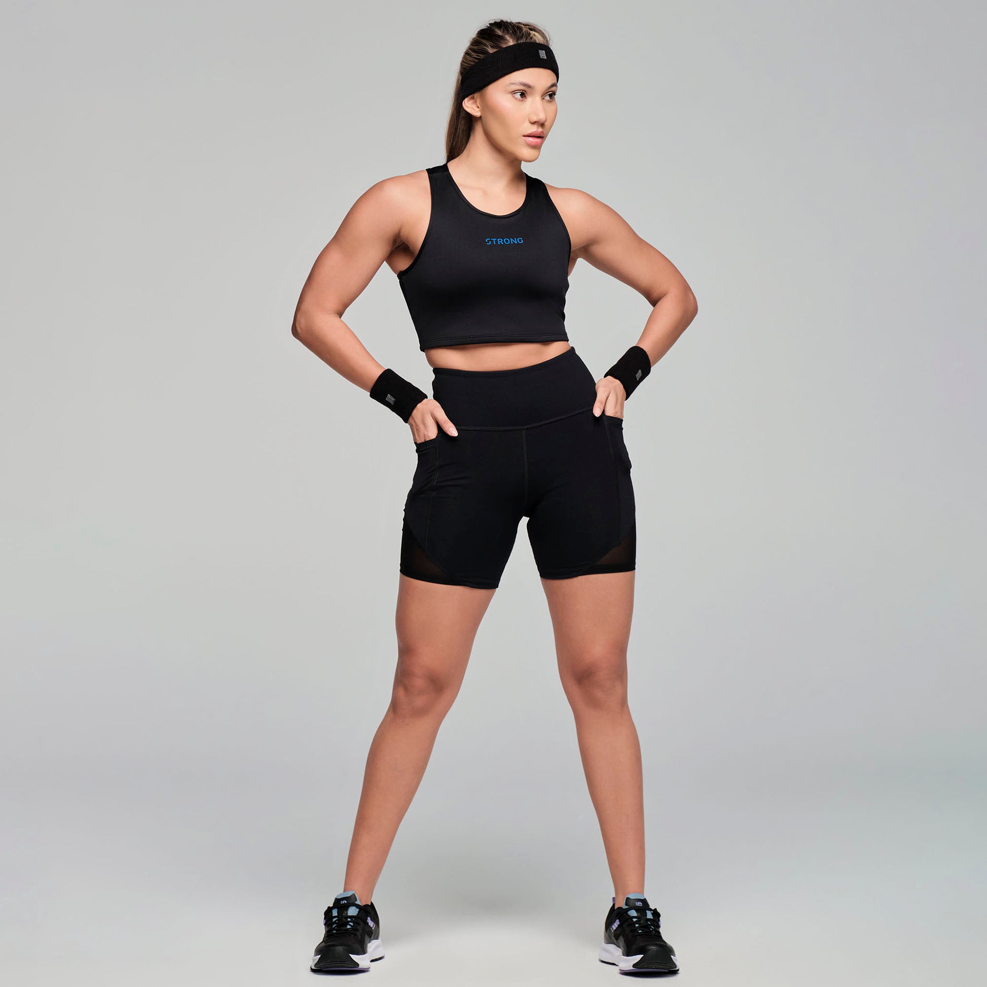 Crop top STRONG iD