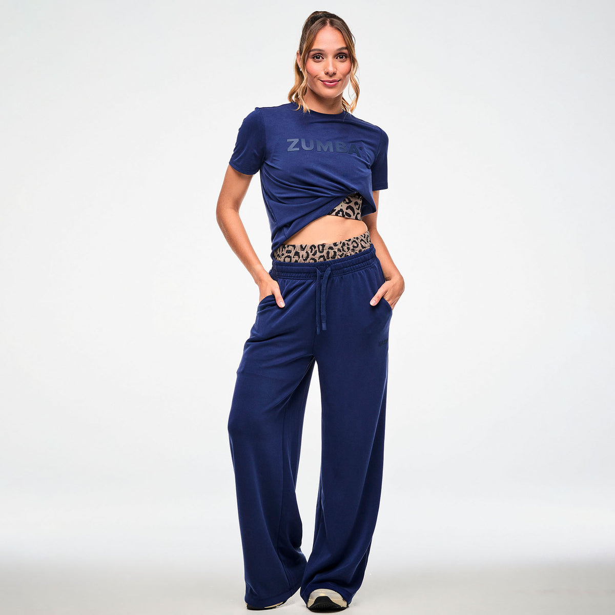 Granatowe spodnie z modalu z wysokim stanem — Zumba Wear FW26 Modal