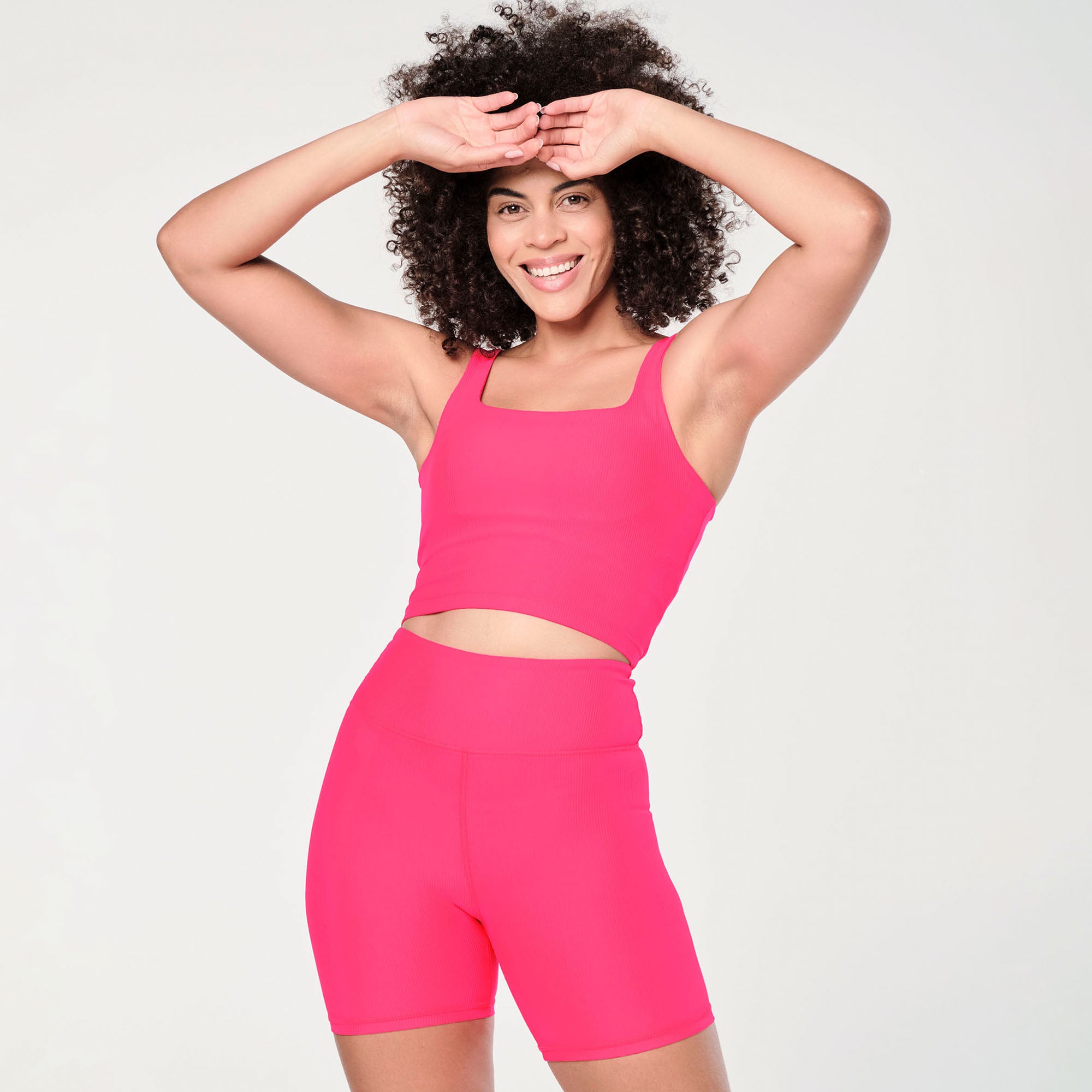 Crop top z wewnętrznym biustonoszem Zumba Prep