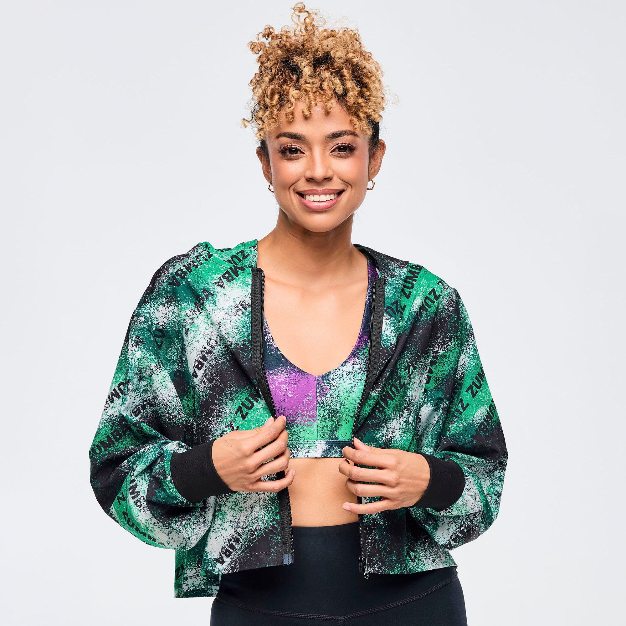 Kurtka z kapturem crop Zumba Apres