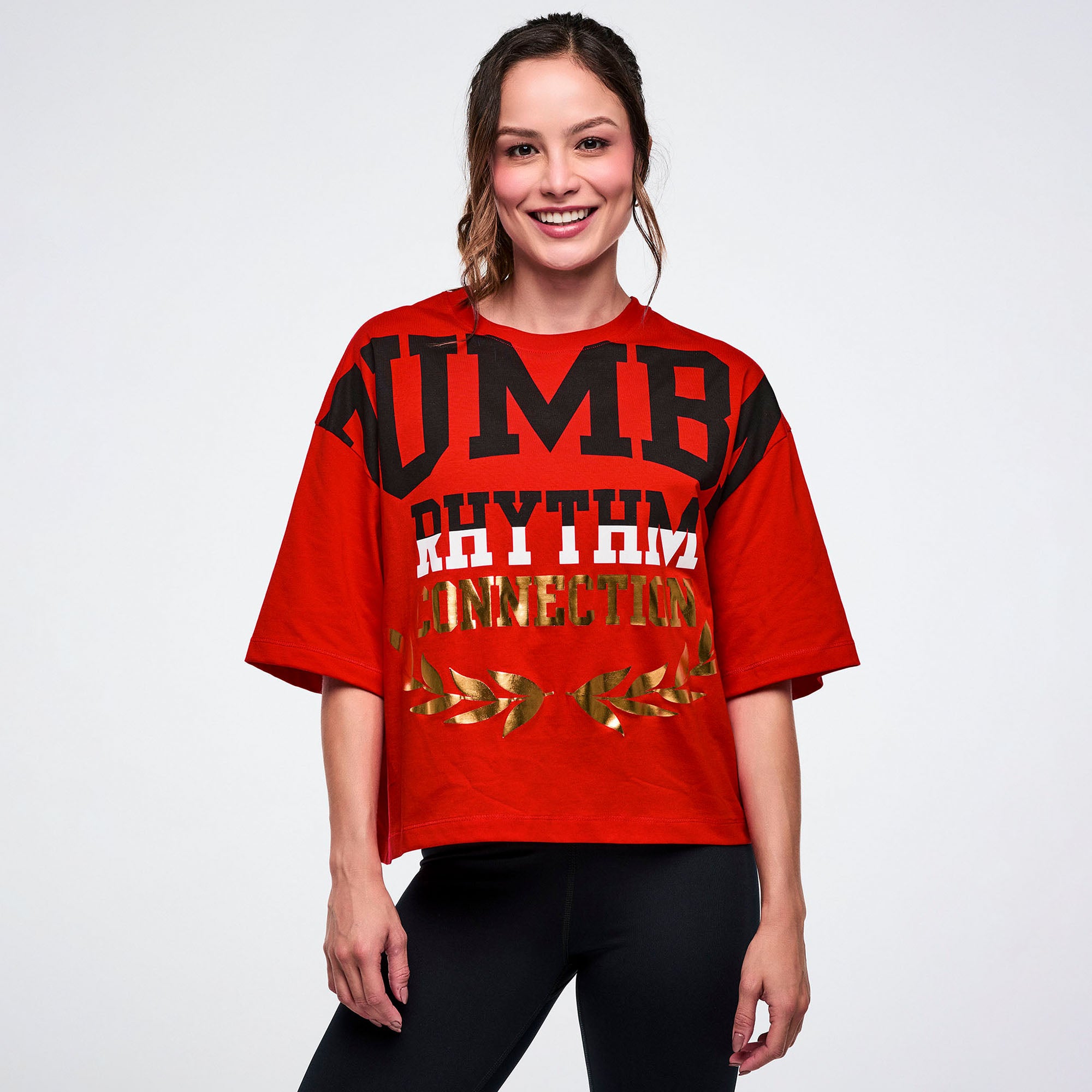 Czerwony t-shirt oversize z dużym logo