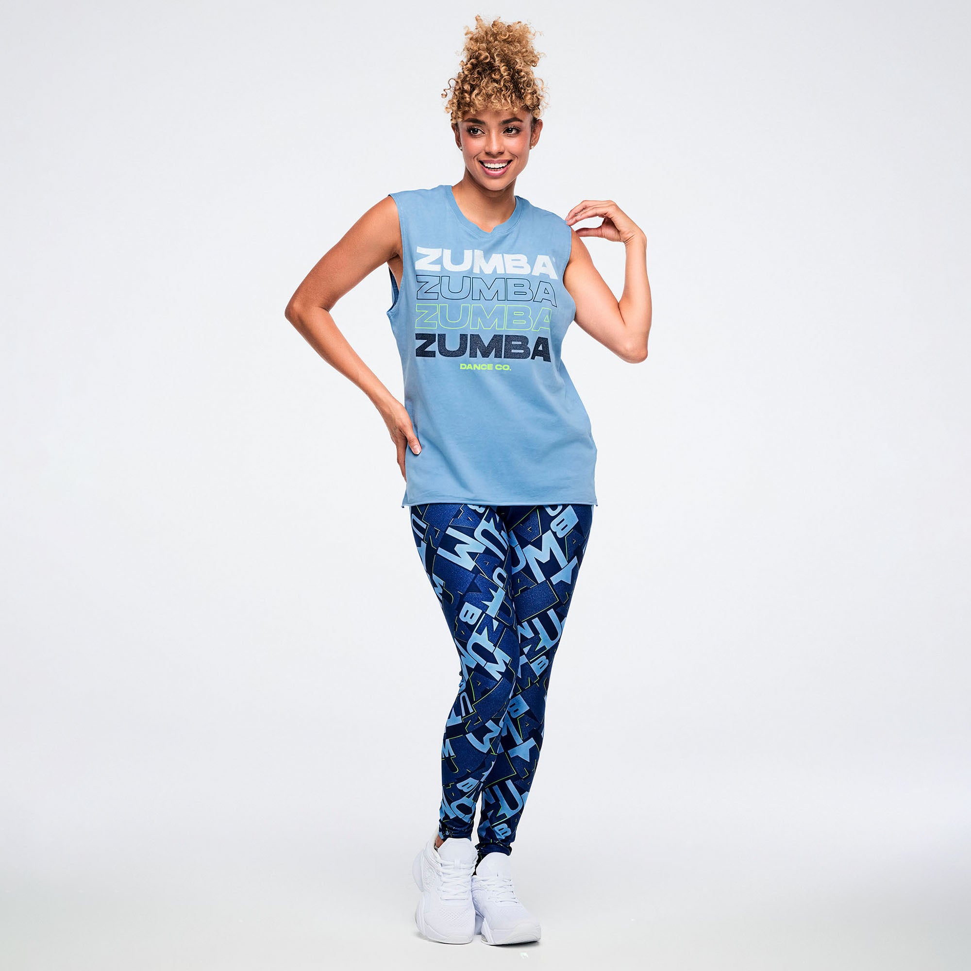 Niebieskie legginsy z nadrukiem