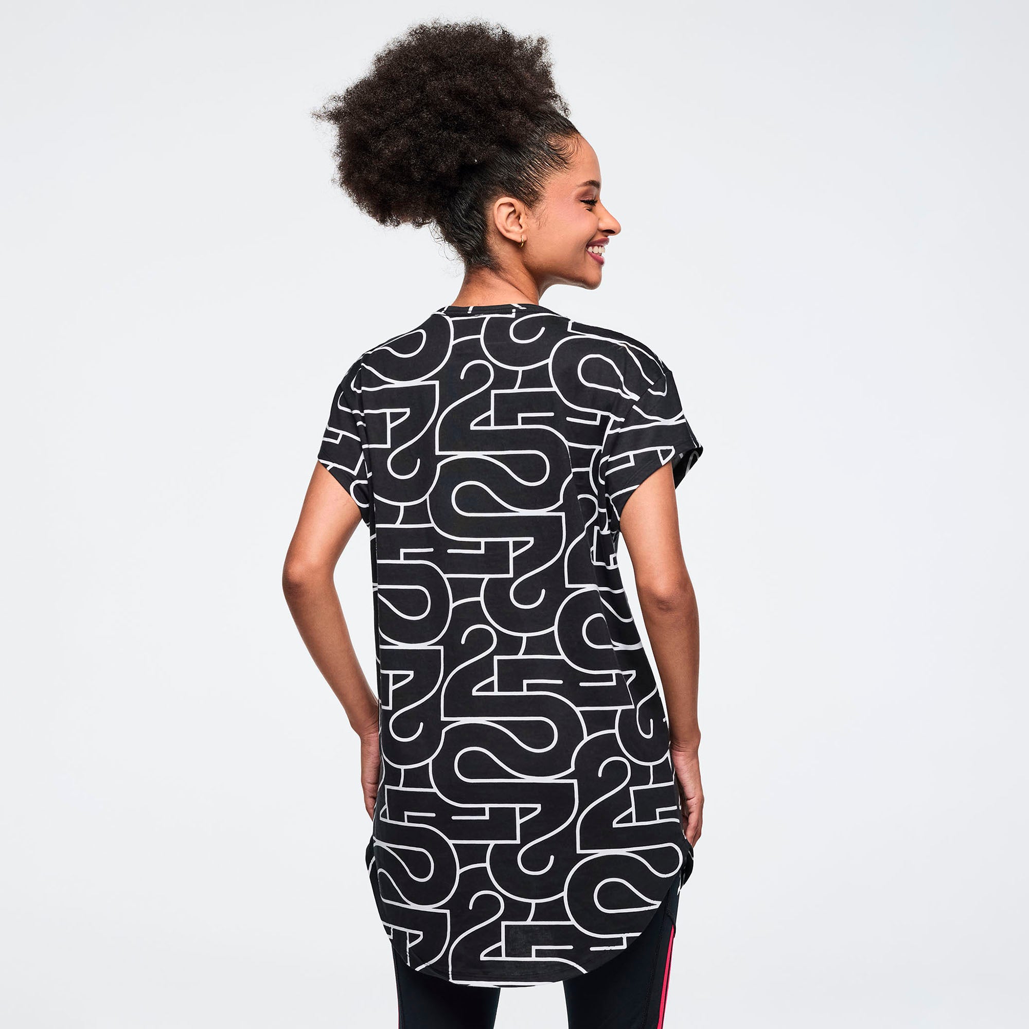 Czarny T-shirt oversize z printem