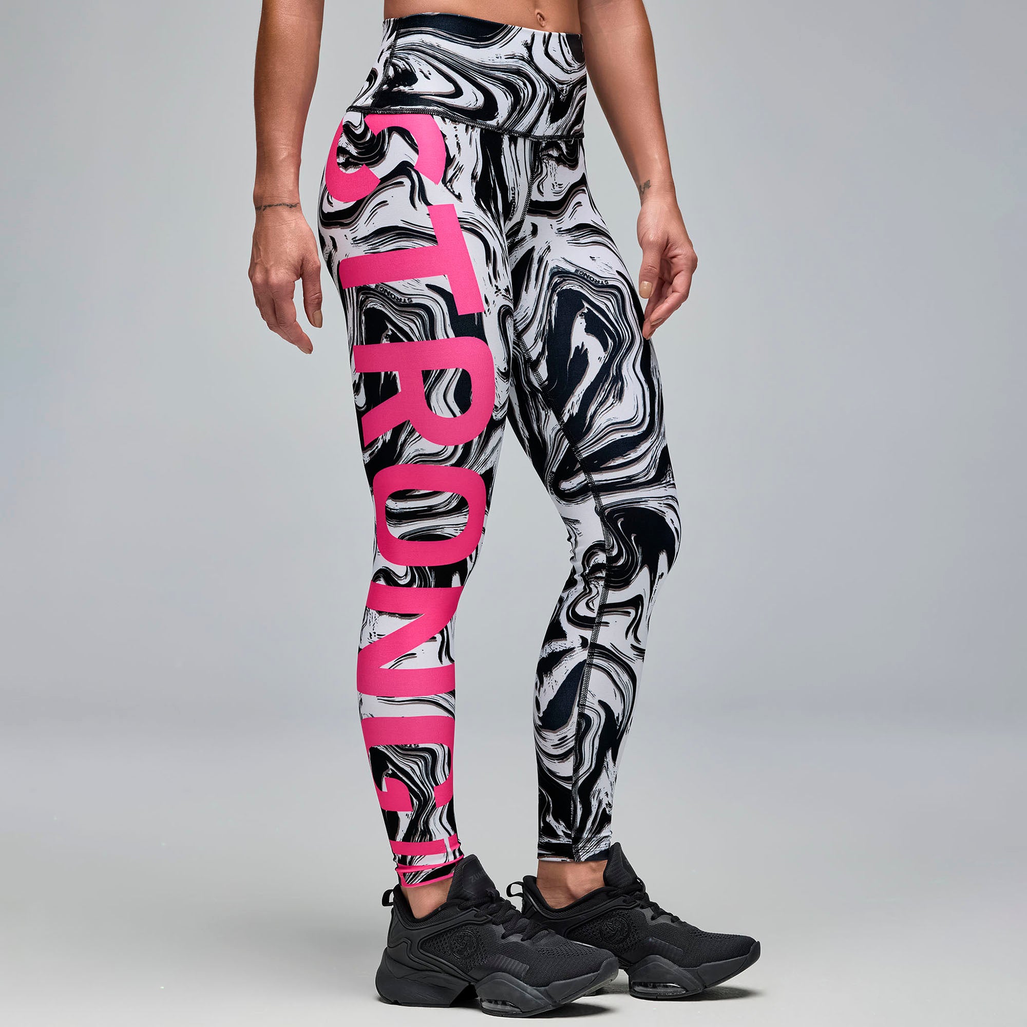 Legginsy marmurkowe czarno-białe