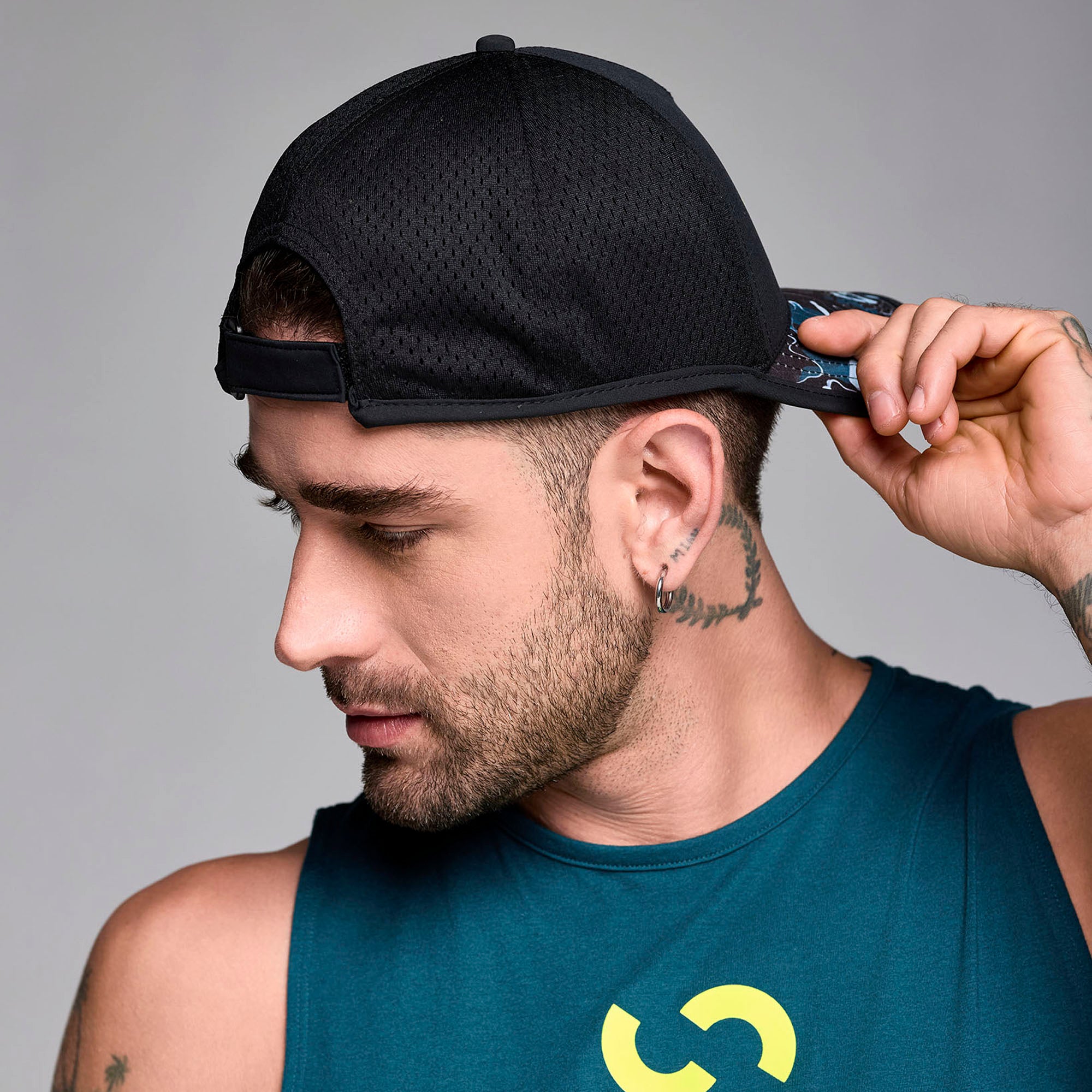 STRONG iD Cap