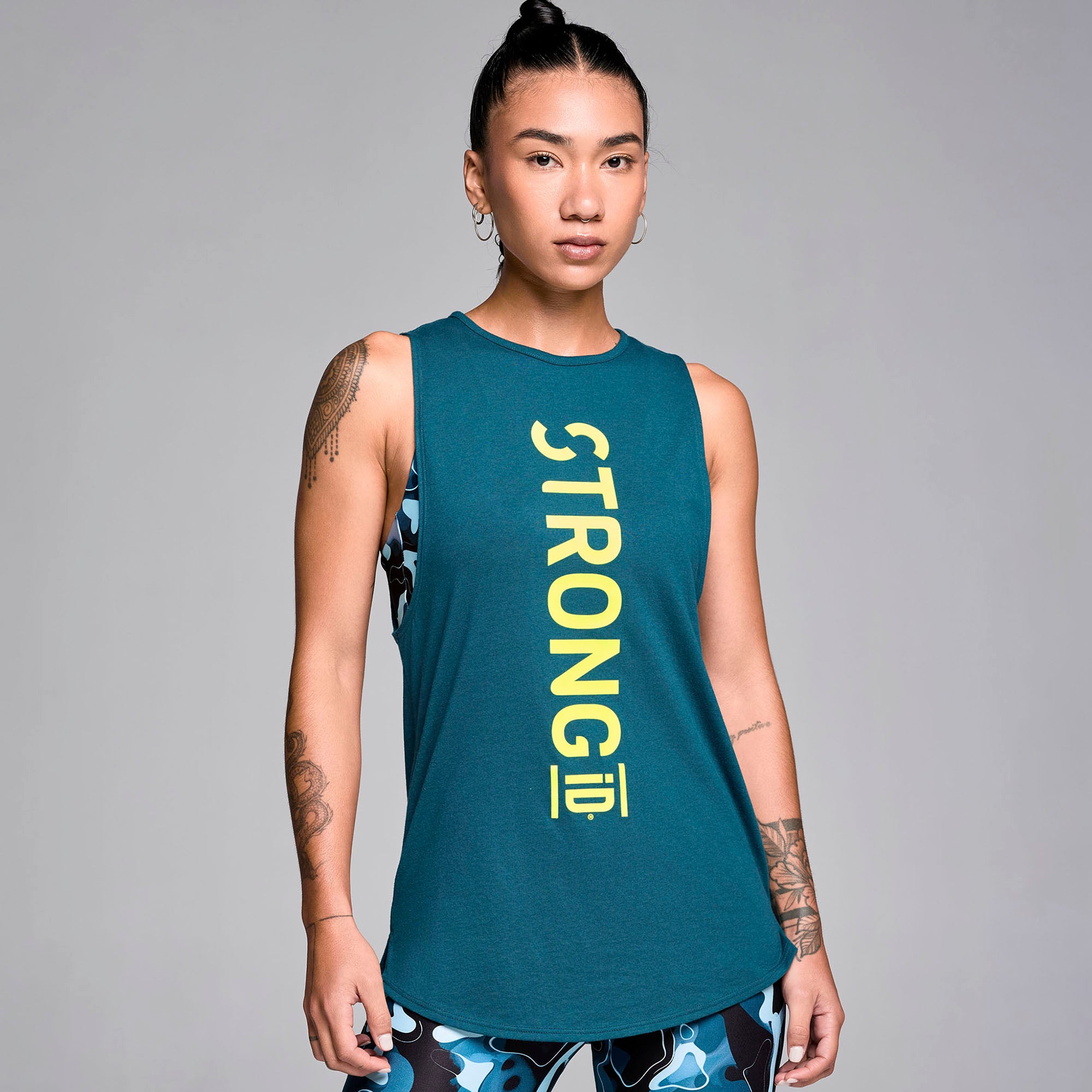 Koszulka bez rękawów unisex STRONG iD