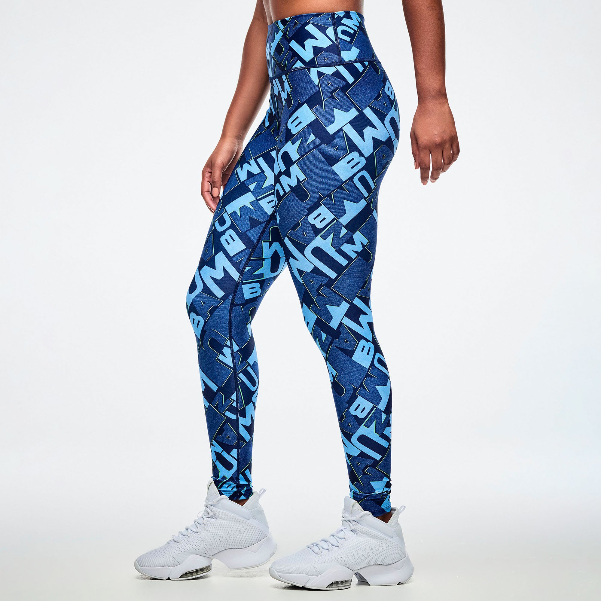 Niebieskie legginsy z nadrukiem