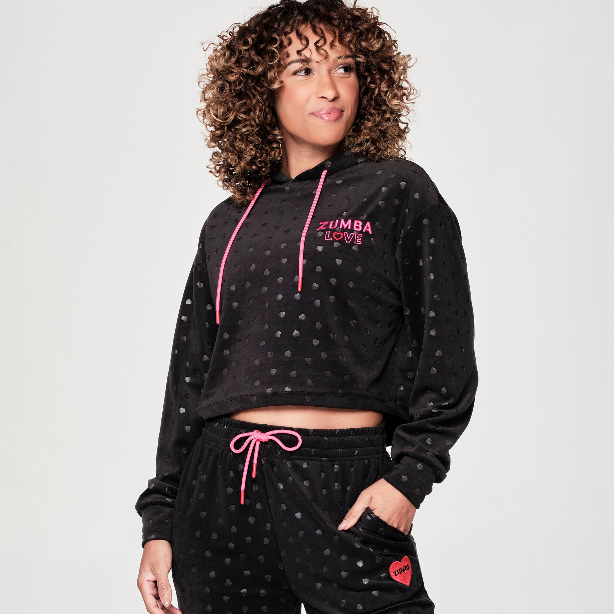 Bluza crop z kapturem Zumba Kiss