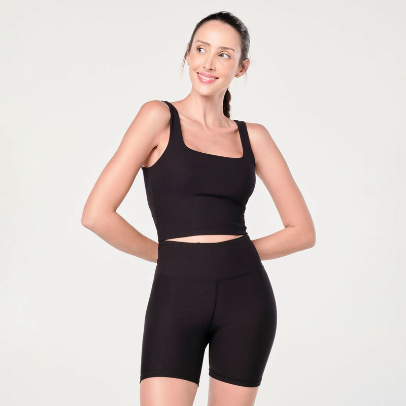 Crop top z wewnętrznym biustonoszem Zumba Prep