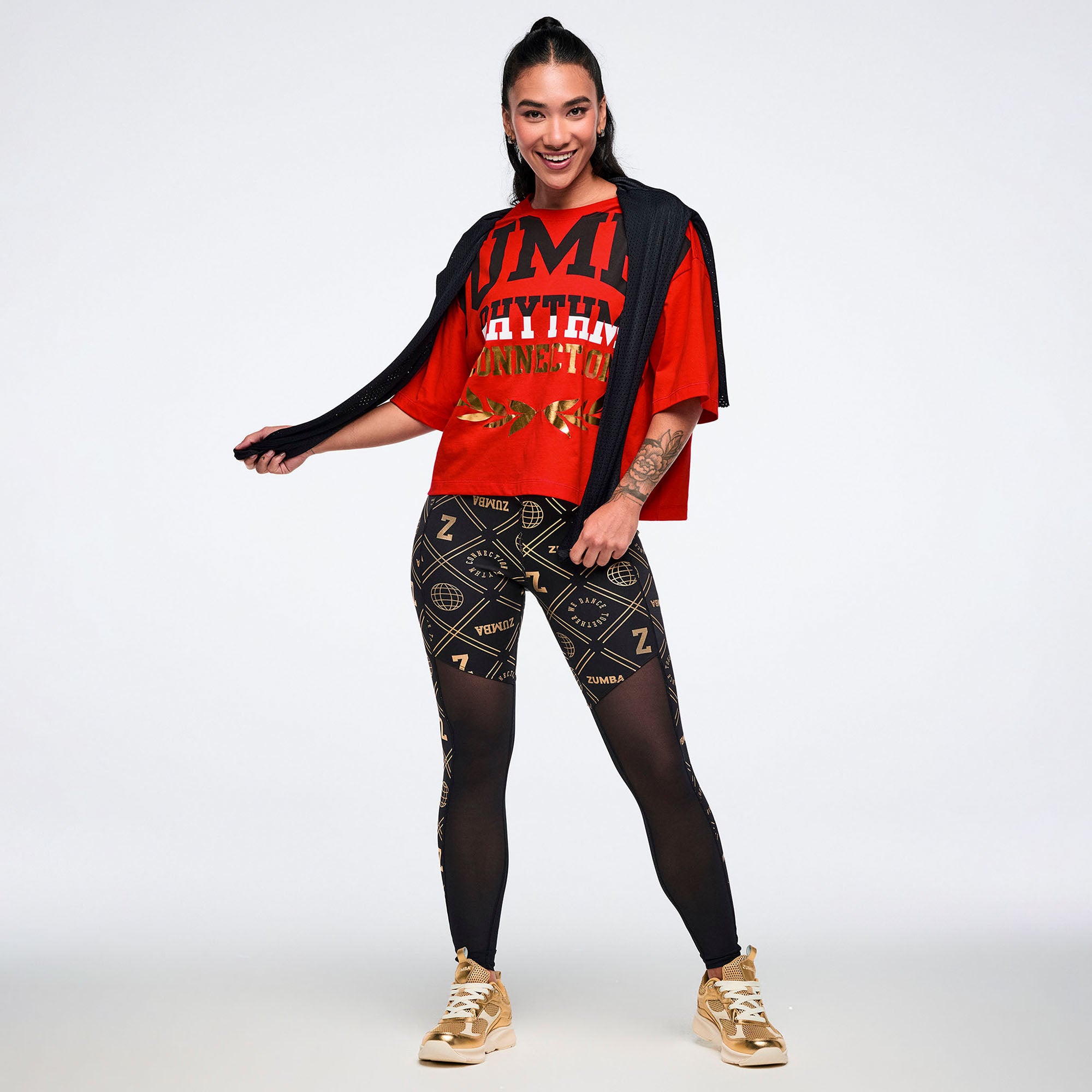 Czerwony t-shirt oversize z dużym logo