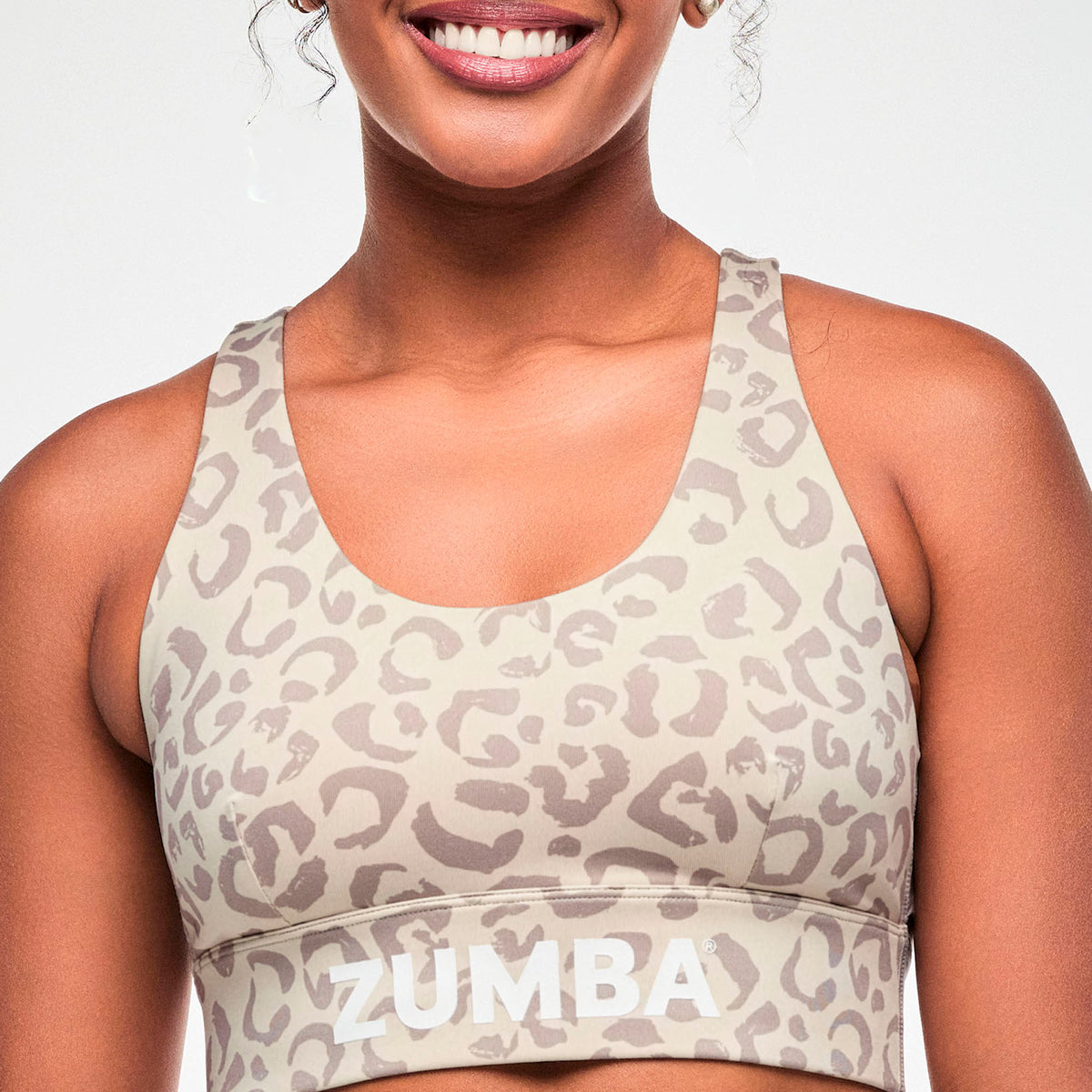Beżowy stanik sportowy w panterkę — Zumba Wear FW26 Modal