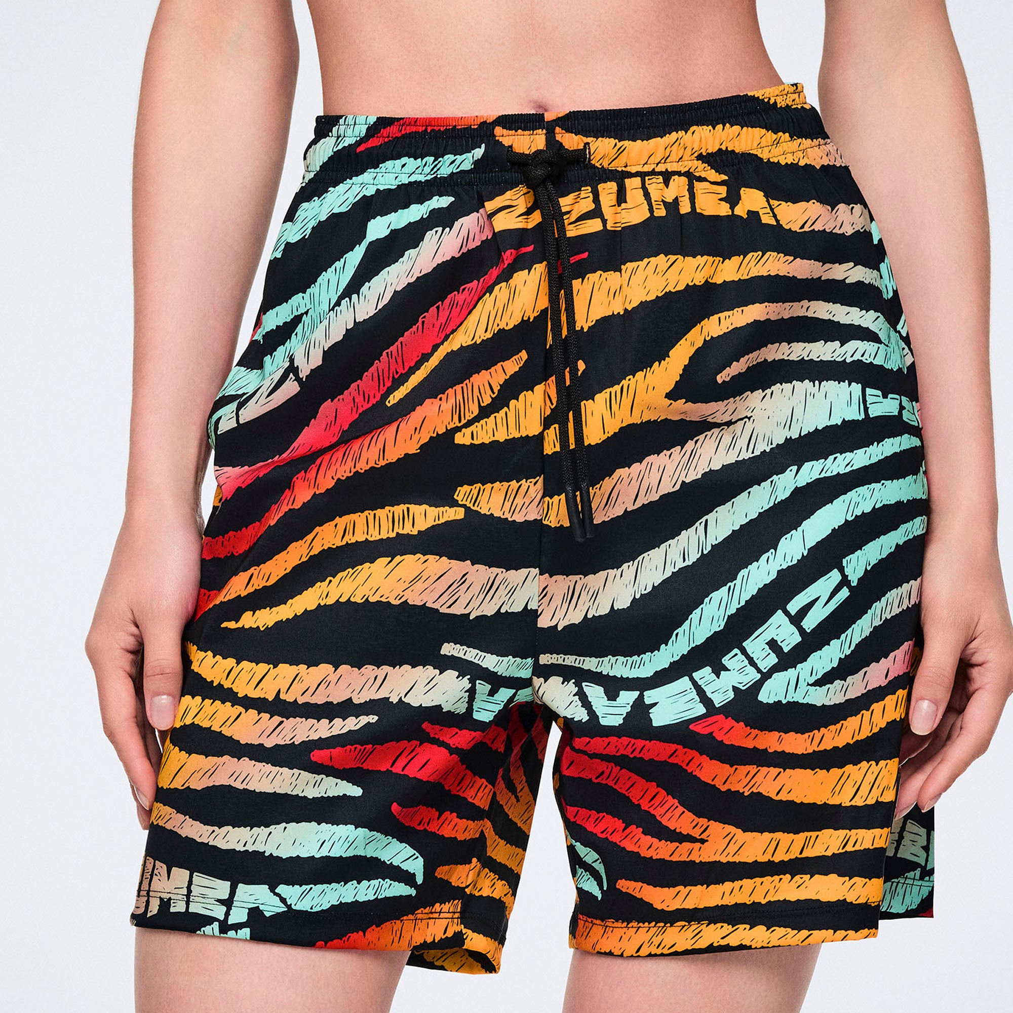 Szorty czarne kolorowy print