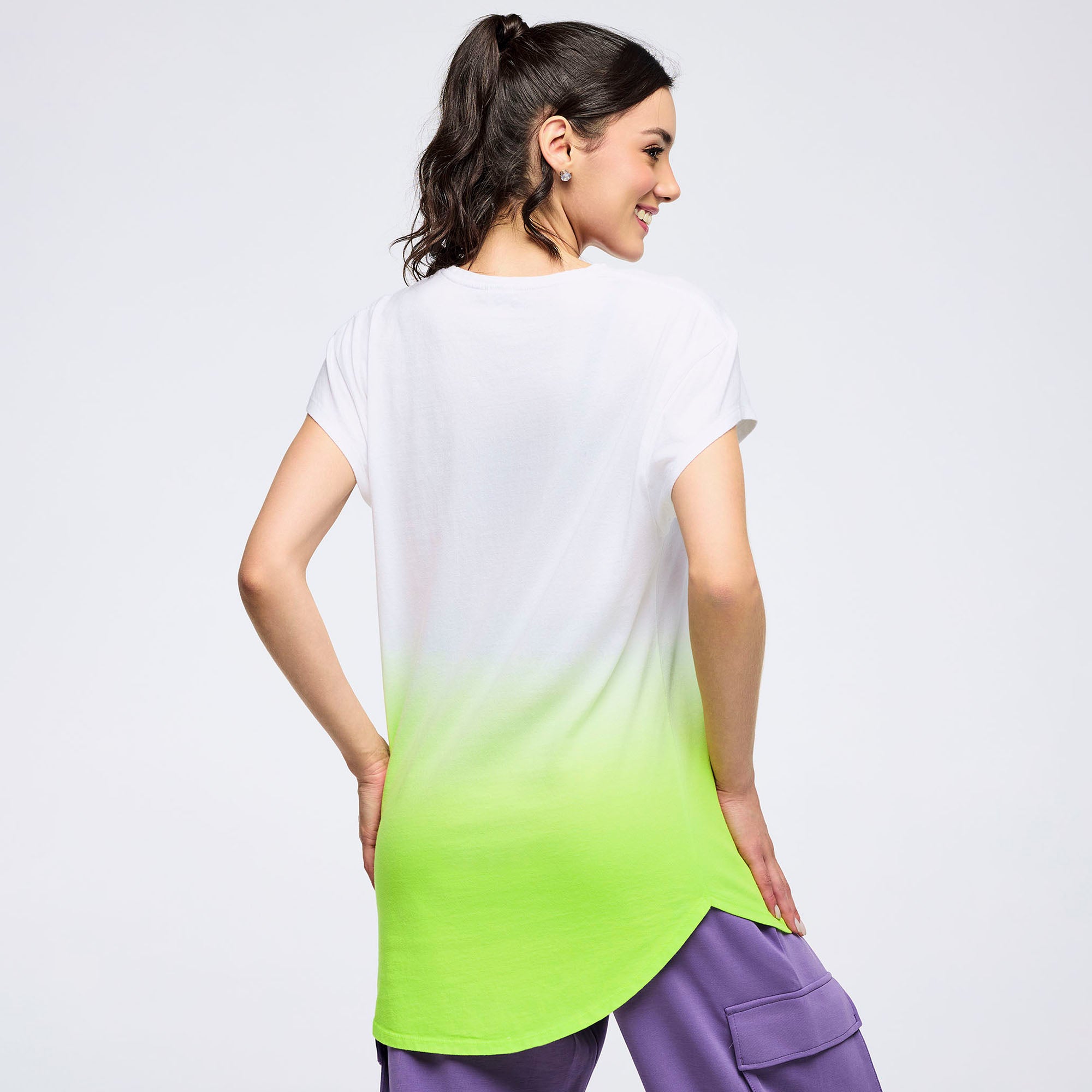 Koszulka z zaokrąglonym dołem Zumba Pastel